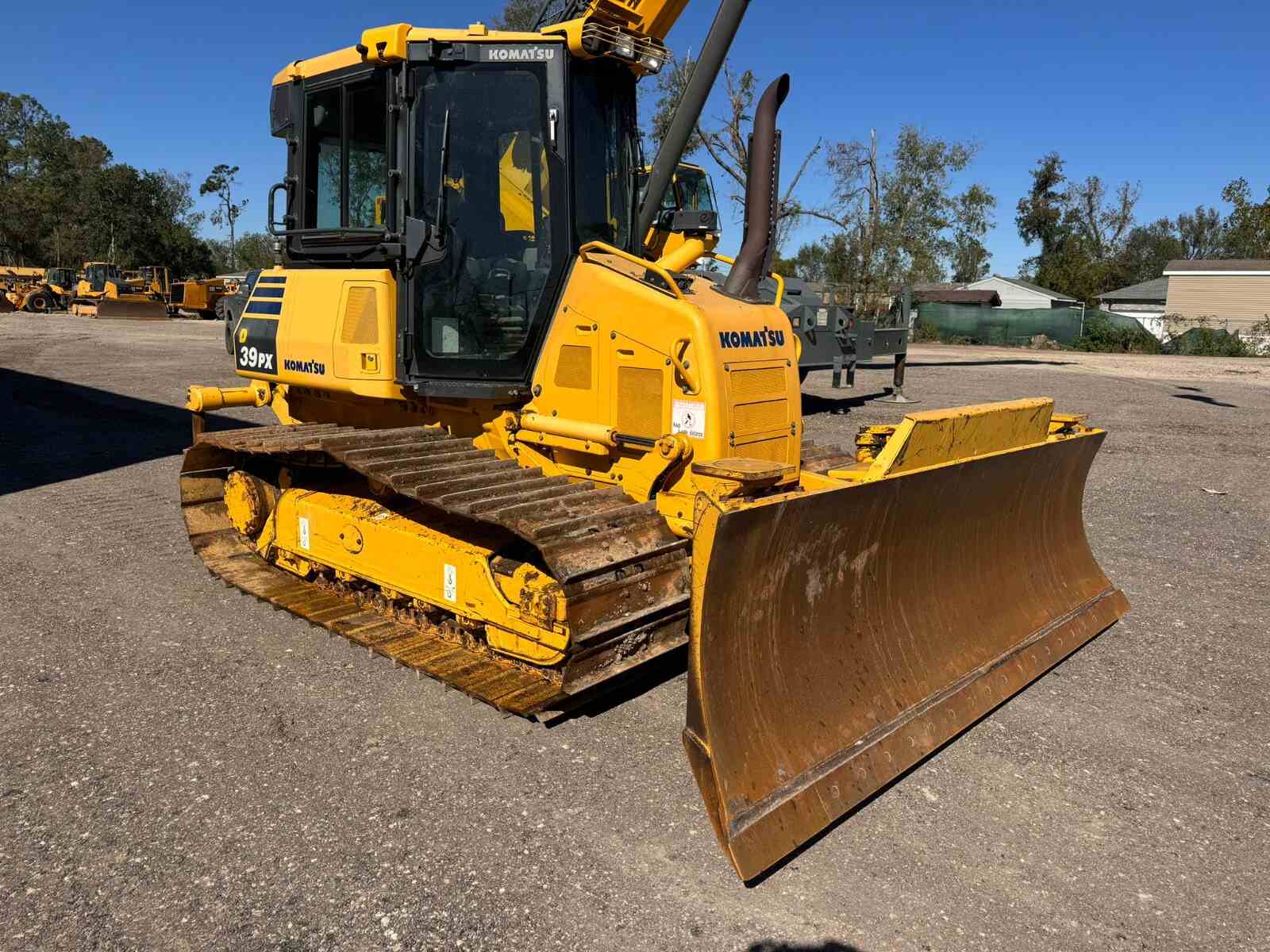 2013 KOMATSU D39PX-23 Crawler Dozer for Sale in Houston Texas